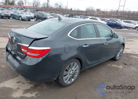 2013 Buick Verano Premium Group z USA, uszkodzony, nr VIN 1G4PT5SVXD4198172